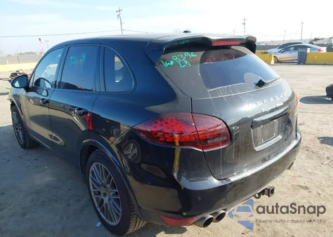 2014 Porsche Cayenne Turbo z USA, uszkodzony, nr VIN WP1AC2A29ELA80717